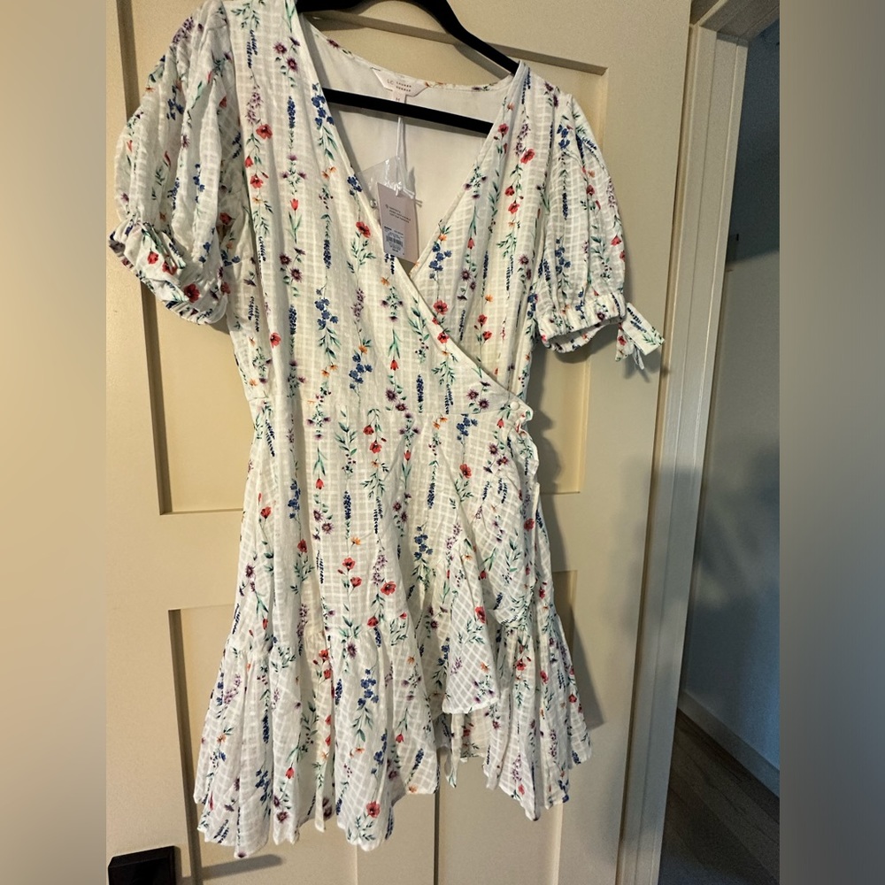 Lauren Conrad Floral Mini wrap Dress